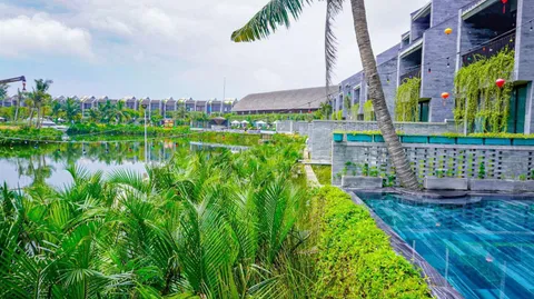 Sở hữu Lâu Dài Biệt thự View Sông Bậc Nhất Hội An - Hạ 2 tỷ - Một Flamingo Đại Lải thu nhỏ (MS80)
